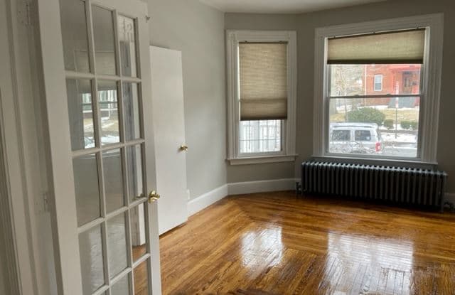 216 Mansfield St # 1 - 216 Mansfield Street, New Haven, CT 06511