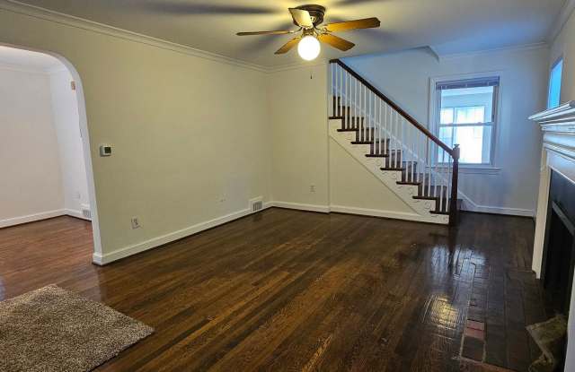 Spacious Hillcrest Home w/ Parking in Prime DC Location. Available Now! Gallery 3