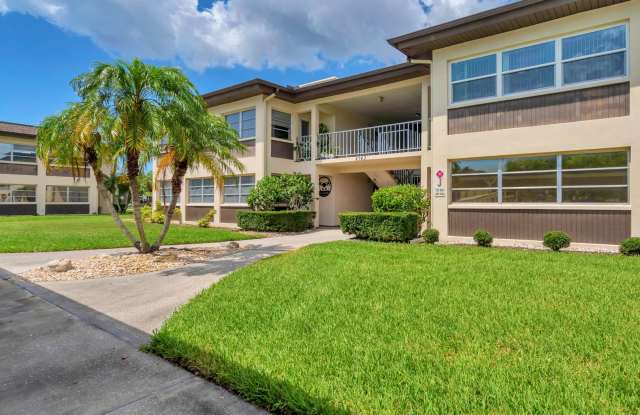 Fully Furnished 1BD/1.5BTH Condo For Rent In New Port Richey photos photos