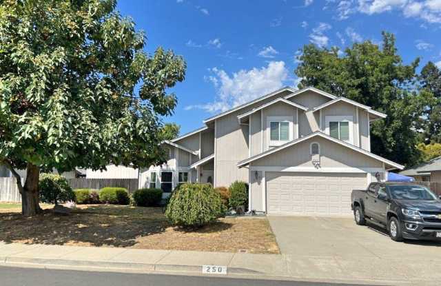 BEAUTIFULLY REMODELED 2 STORY VACAVILLE *STAR RENTALS photos photos