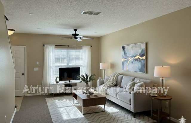 325 Wilton Cir - 325 Wilton Circle, Sanford, FL 32773