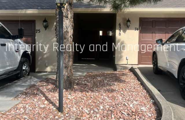 3 Bed/4 Bath, 2687sqft- 6598 Pinewood Dr #74 photos photos