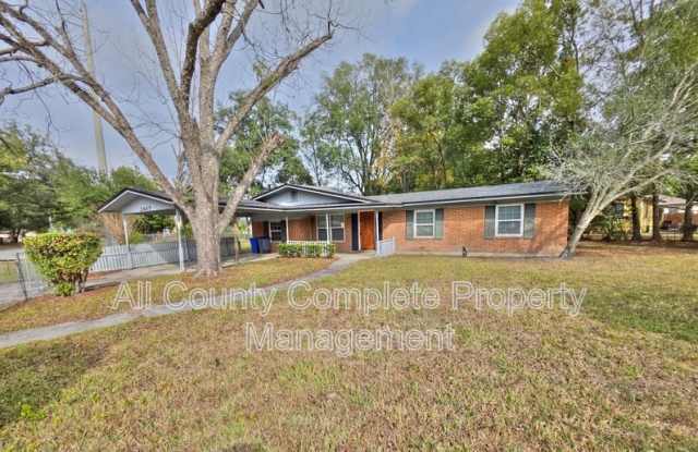 2805 Prospect St photos photos