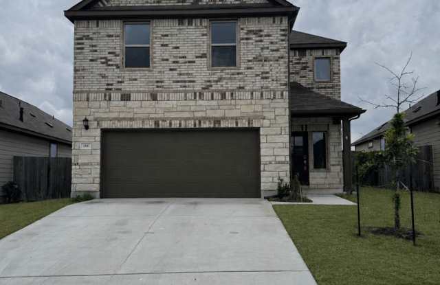 4 BR/2.5BA | Newly Renovated Single Family Home | 1-Car Covered Parking | Gated backyard photos photos