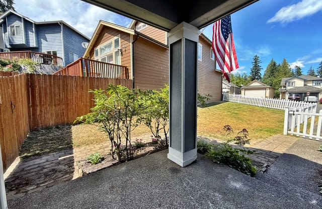 1059 Northwest Gladiola Court Gallery 4