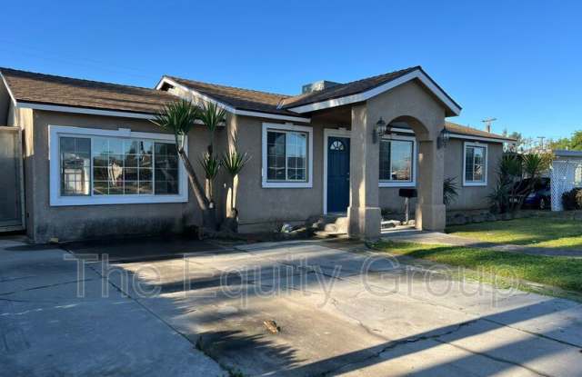 786 E North Way photos photos