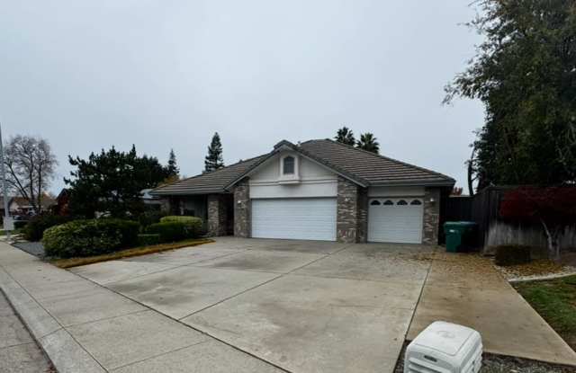 13379 E Lockeford Ranch Dr photos photos