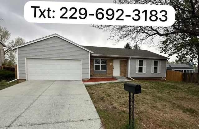 1261 S Argonne Cir photos photos