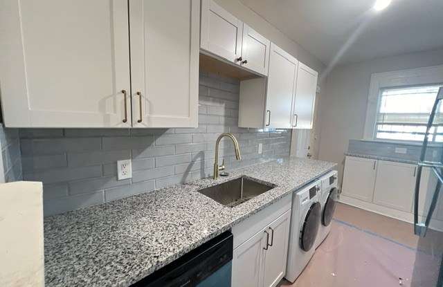 1211 HABERSHAM ST. Gallery 4