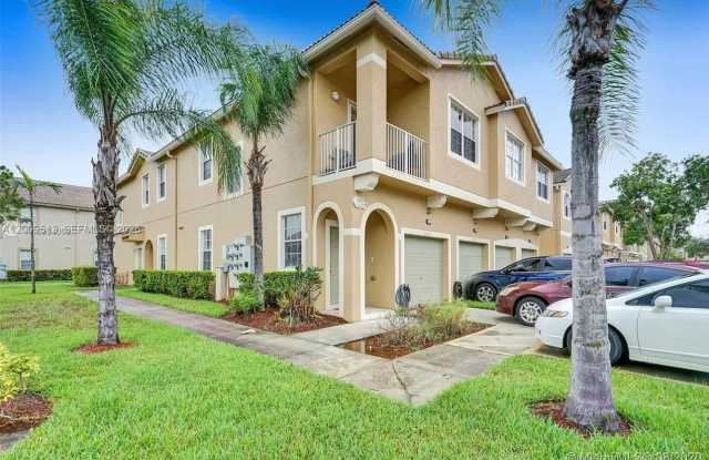 13209 SW 44th St photos photos