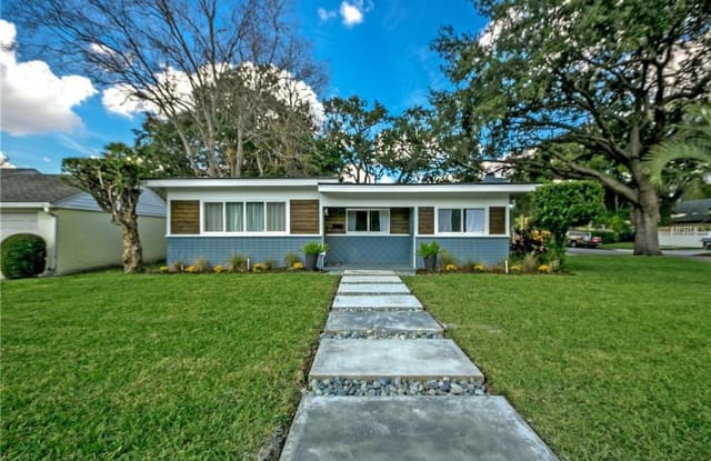 821 Briercliff Dr - 821 Briercliff Drive, Orlando, FL 32806