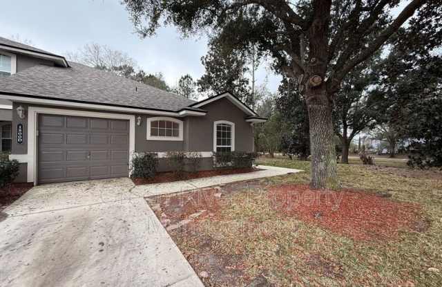 1800 Green Springs Circle photos photos