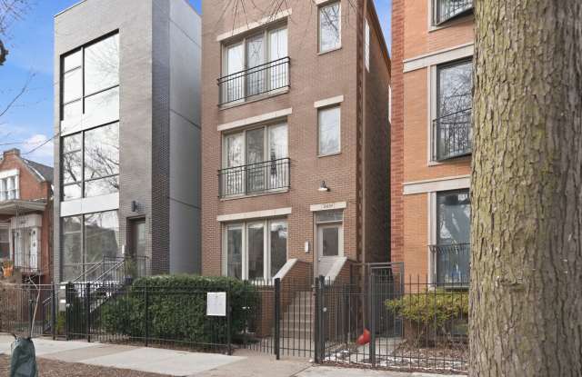 2416 W Thomas St - 2416 West Thomas Street, Chicago, IL 60622