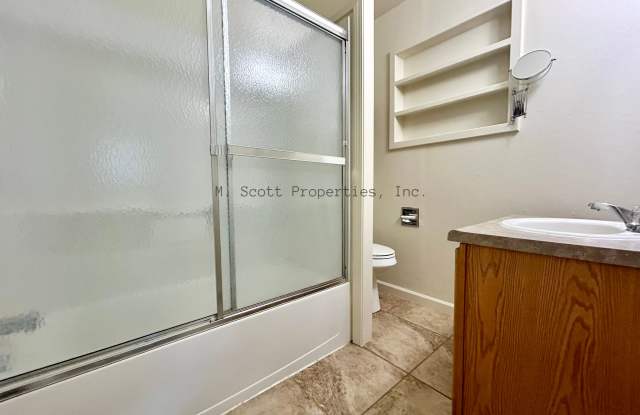 906 S Nevada St - 906 South Nevada Street, Carson City, NV 89703