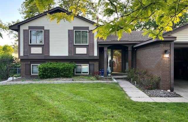 5395 Timber Ridge Dr photos photos