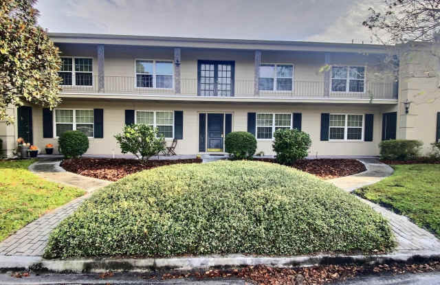 1815 VAN WERT Avenue unit: 4 photos photos