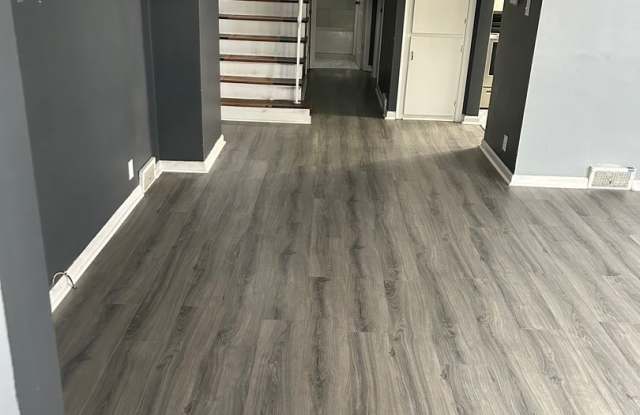 2 Bedroom Apartment For Rent Gallery 2