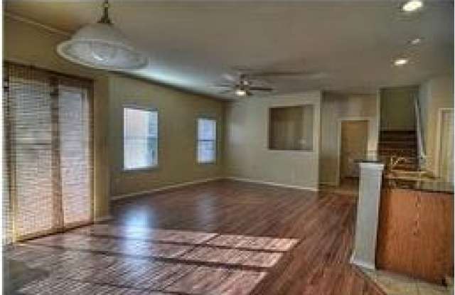 6216 Texana Way Gallery 4