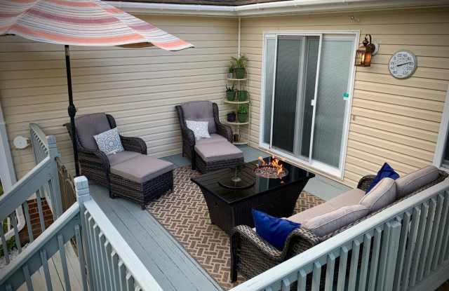 1705 Pine Street photos photos
