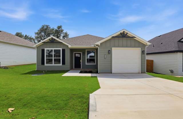 Gorgeous in Granbury! Gallery 3