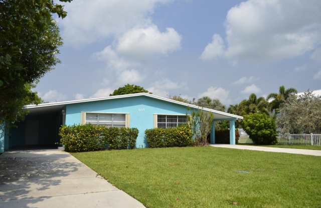 1115 HERNANDO STREET A photos photos