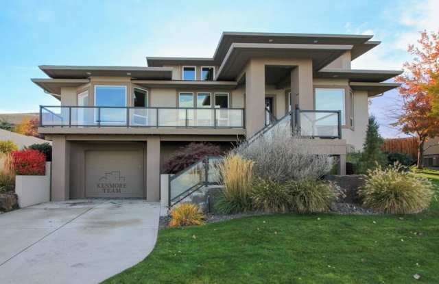 2211 W 50th Ave - 2211 West 50th Avenue, Kennewick, WA 99337