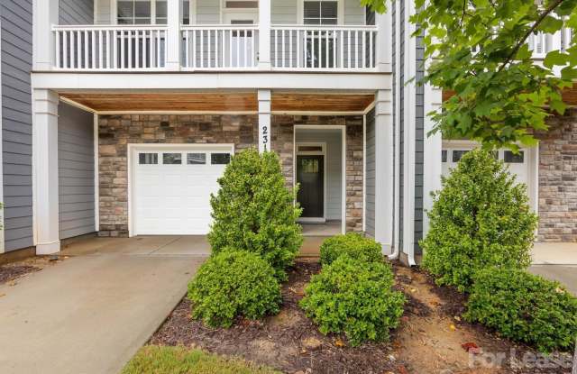 2314 Creekmere Lane Gallery 2