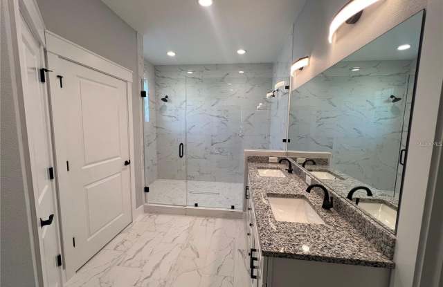 6448 SW 180TH CIRCLE Gallery 4