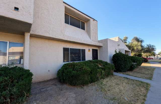 2233 W FARMDALE Avenue photos photos