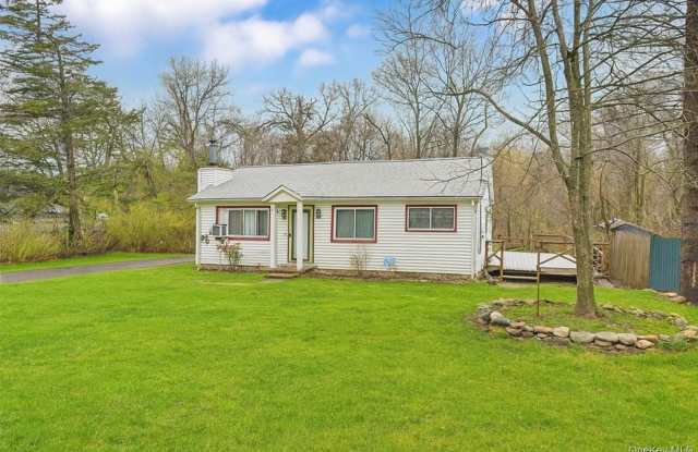 7 Herbst Drive - 7 Herbst Drive, Orange County, NY 10950