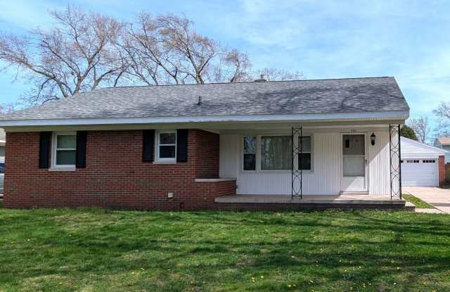 755 Oakmere, 3 bedroom North Muskegon Home photos photos