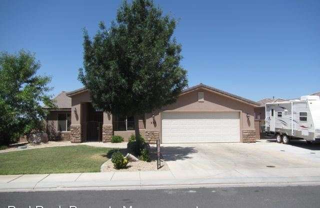 337 North 3220 West - 337 North 3220 West, Hurricane, UT 84737