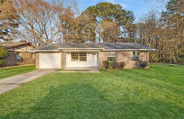 1700 Jennings St - 1700 Jennings Street, Texarkana, TX 75501