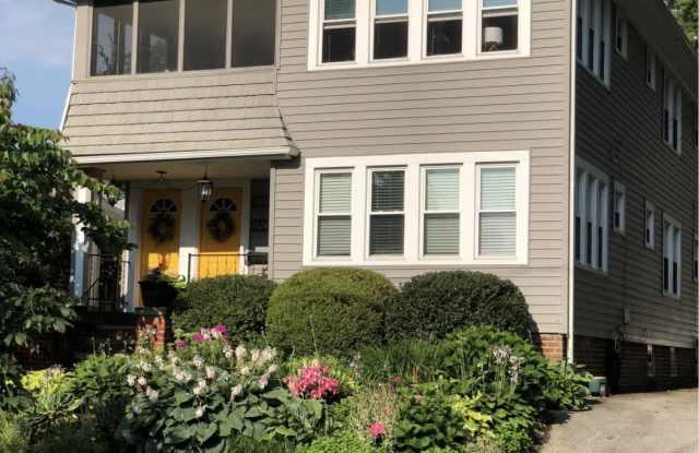 1124 Summit Avenue photos photos