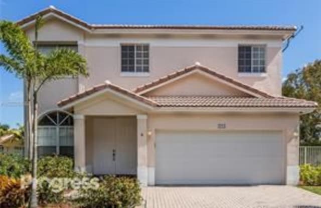 4715 NW 58th Ave - 4715 Northwest 58th Avenue, Coral Springs, FL 33067