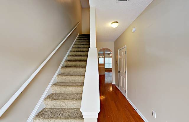 4872 Sierra Way Gallery 3