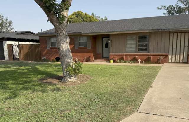 4317 Douglas Avenue photos photos