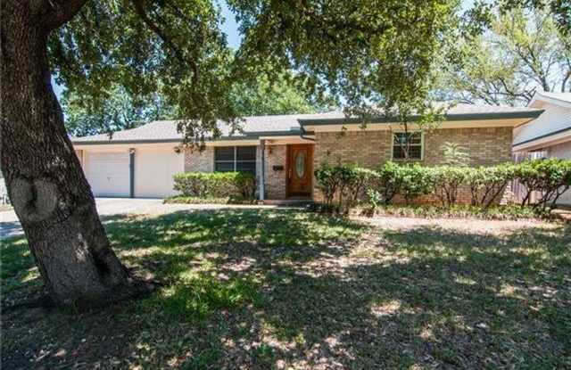 507 Simmons Drive Gallery 2