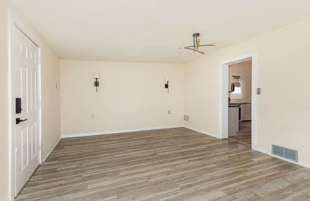 1209 S Randolph Street - $2,150/mo. Gallery 3
