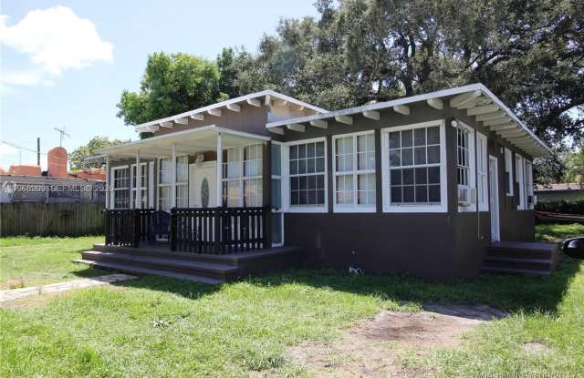 40 NW 58 Avenue photos photos 40 NW 58 Avenue photos photos