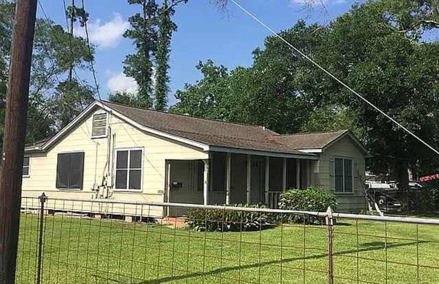 2650 E Lucas Dr Gallery 1