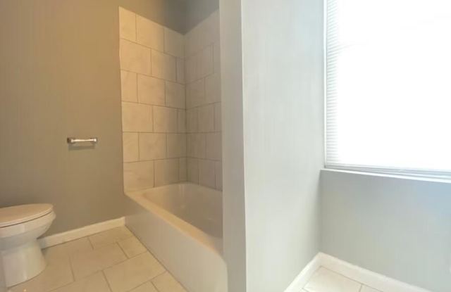 4932 W THOMPSON Street W Gallery 2