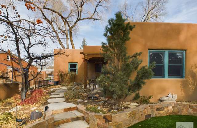 Fully Furnished 2 Bedroom Home in South Capital Available Now! photos photos