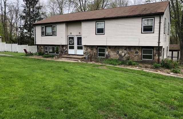 45 Fitts Rd - 45 Fitts Rd, Windham County, CT 06278