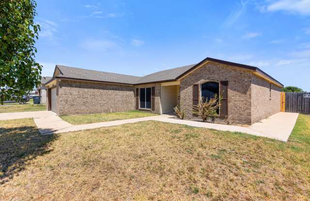 4407 Hank Drive Gallery 3