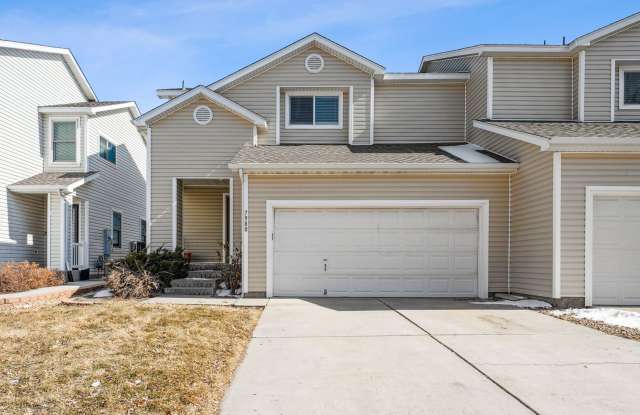 Spacious Townhome - Backs to Open Space! - 7980 South Kittredge Way, Dove Valley, CO 80112