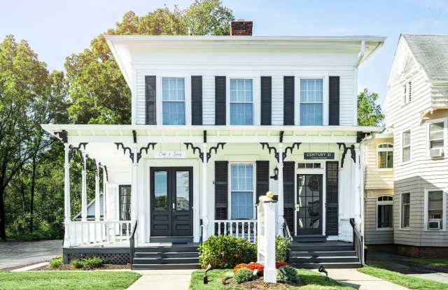 2239 Main Street photos photos