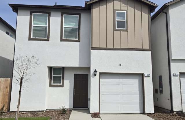1012 Buena Vista Lane - 1012 Buena Vista Lane, Hanford, CA 93230 1012 Buena Vista Lane - 1012 Buena Vista Lane, Hanford, CA 93230