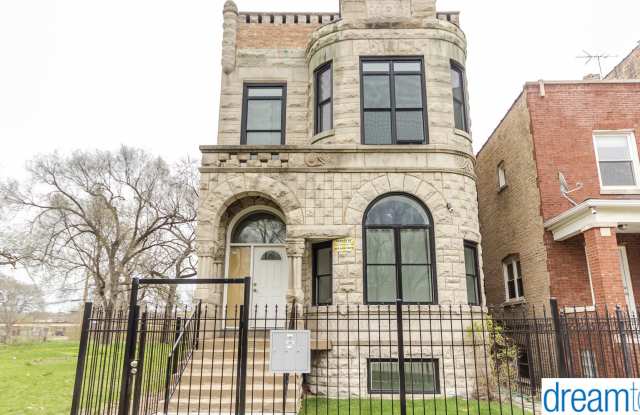 5423 South Indiana Avenue - 5423 South Indiana Avenue, Chicago, IL 60615