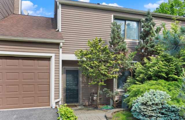 56 Arthur Court - 56 Arthur Court, Port Chester, NY 10573 56 Arthur Court - 56 Arthur Court, Port Chester, NY 10573